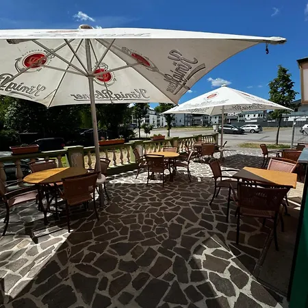 Vendégház Eiscafe Del Porto 3*